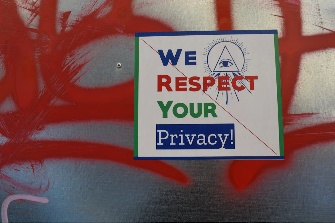 Privacy Phones vs. Regular Smartphones Key Differences